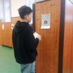 Média (3) 1