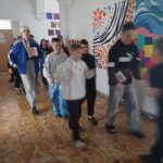 Média (2)