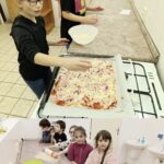 Domácí pizza v kroužku Kuchtíků